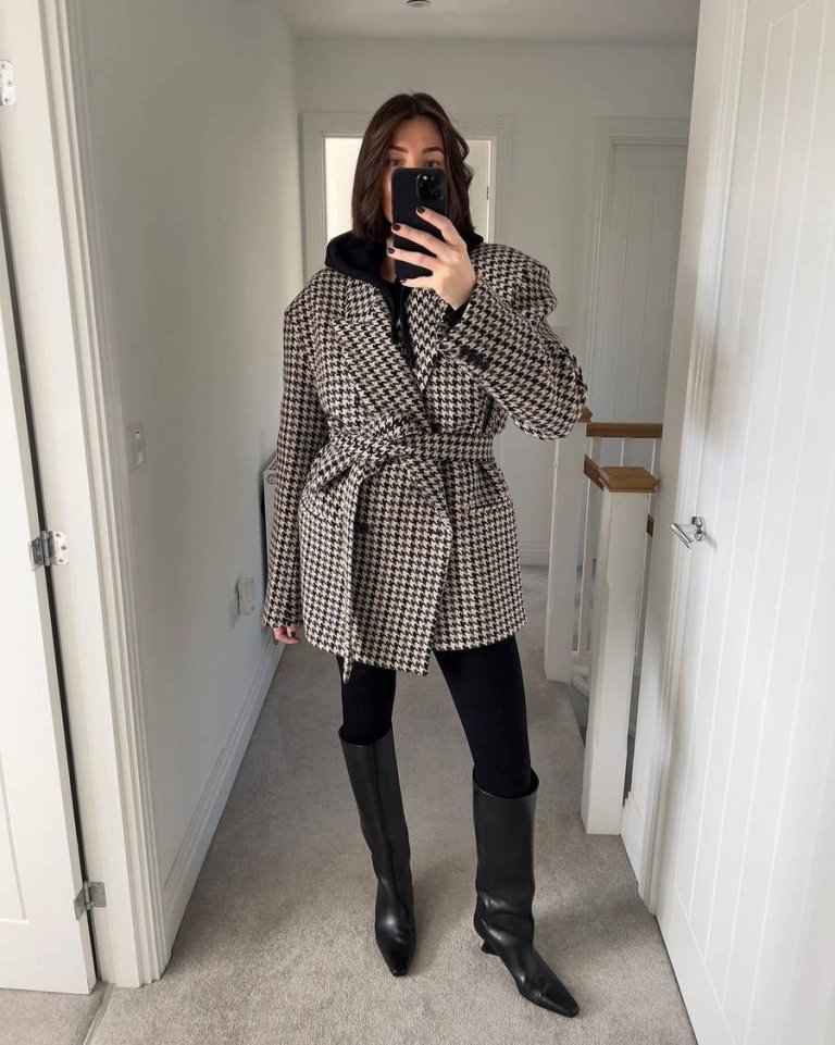 Instagram: @sarahlouiseblythe