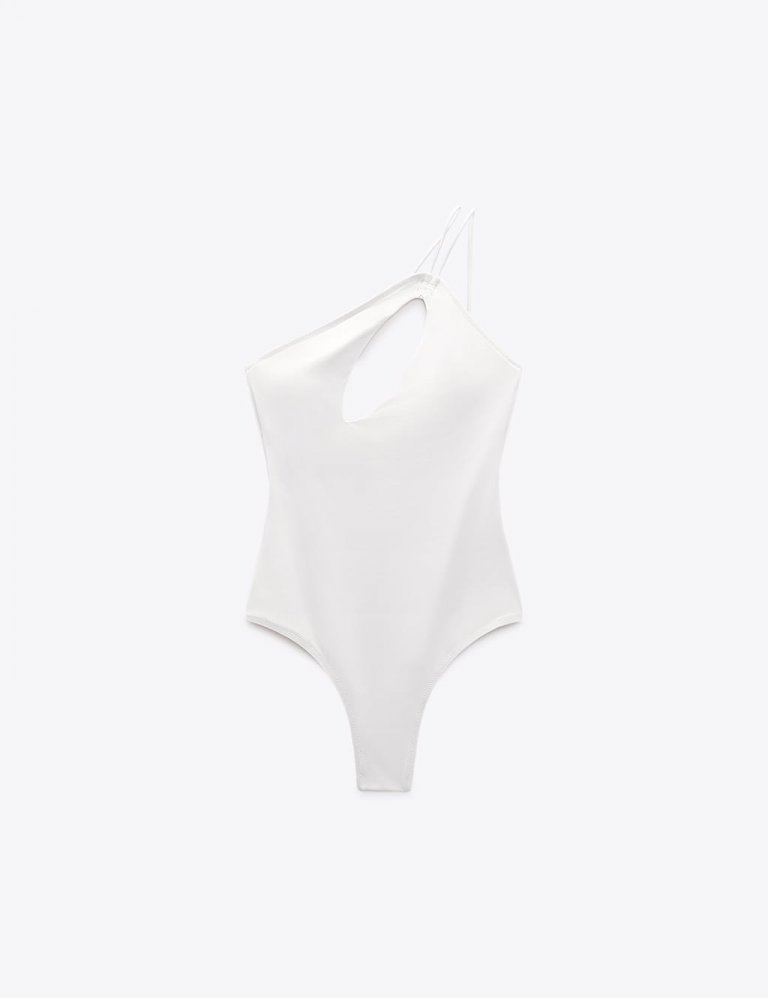 Zara, 6.595 kr.