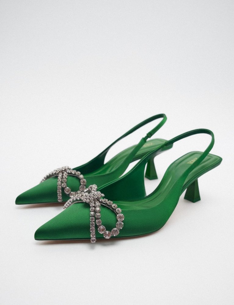 Zara, 10.995 kr.