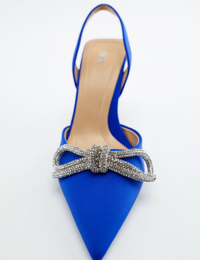 Zara, 10.995 kr.