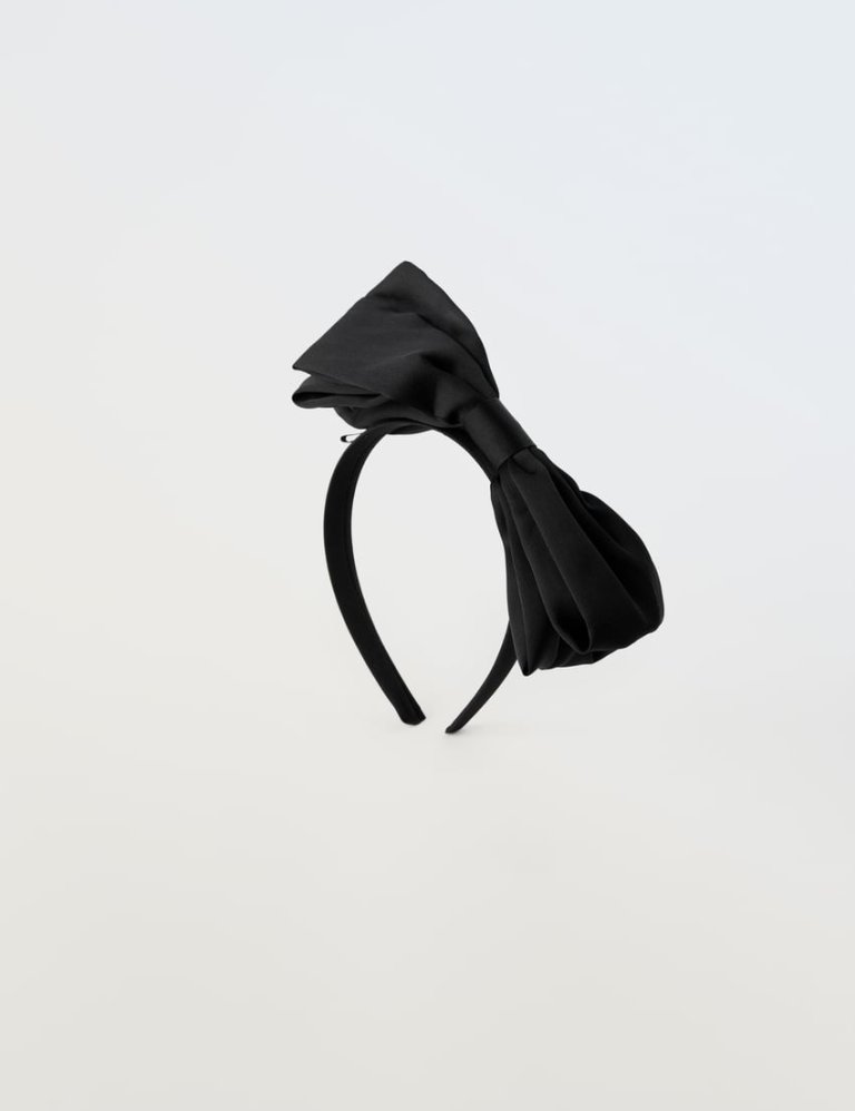Zara, 1.195 kr.