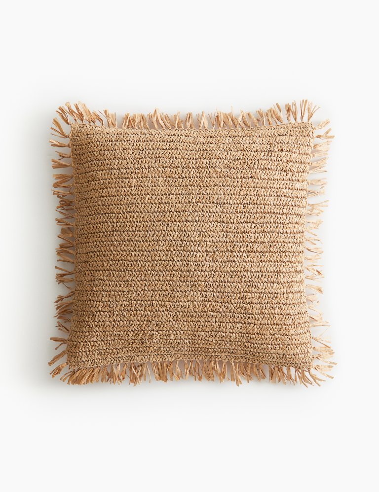 Púði úr vor/sumarlínu H&M Home.