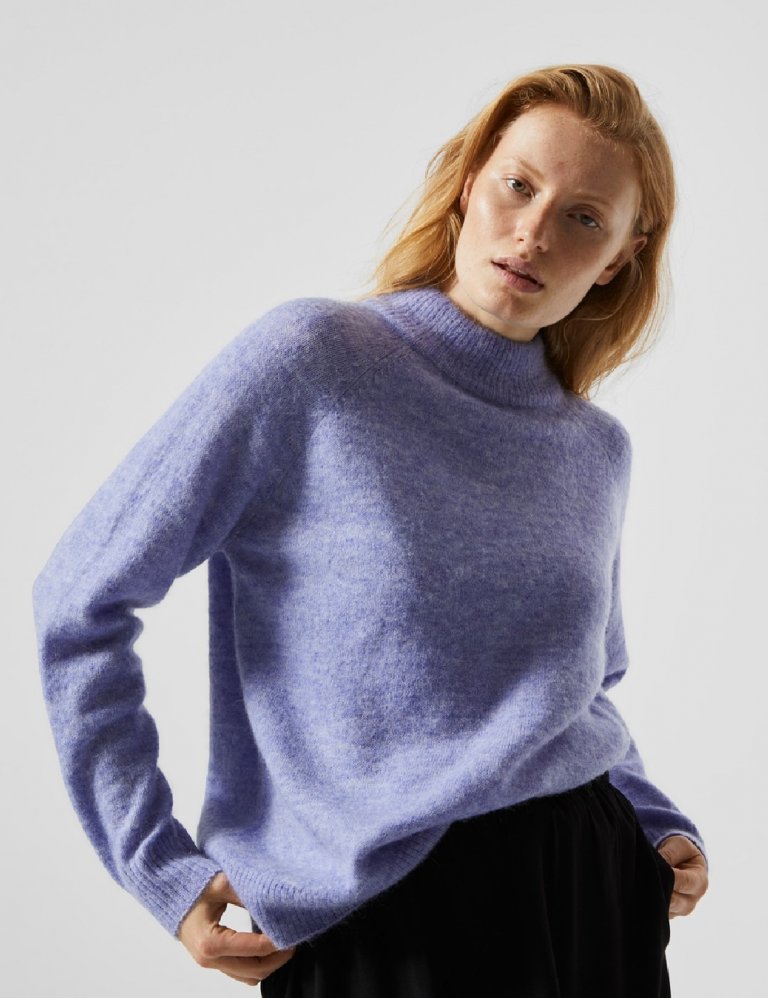 Selected, 13.990 kr.