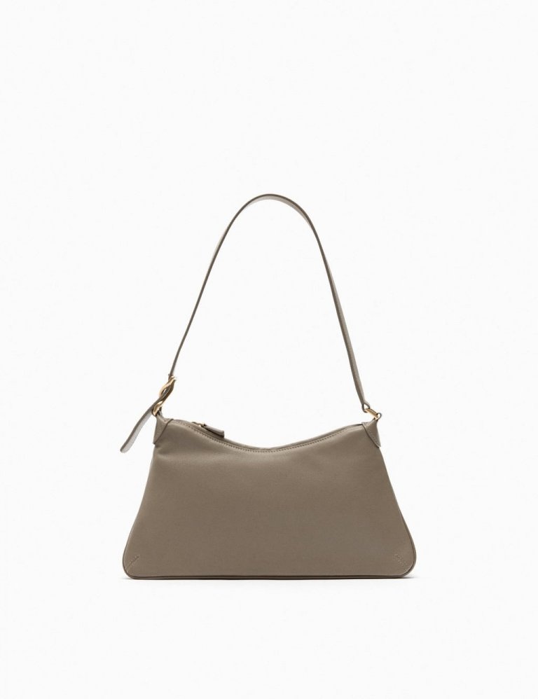 Zara, 14.995 kr.