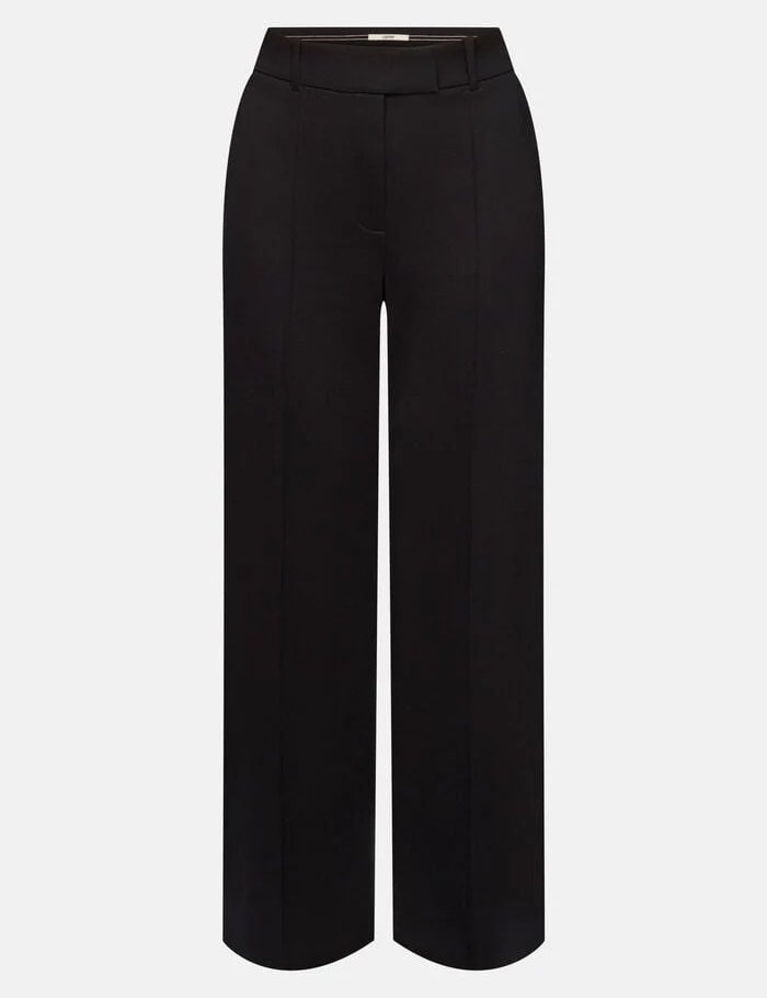 Esprit, 14.995 kr.