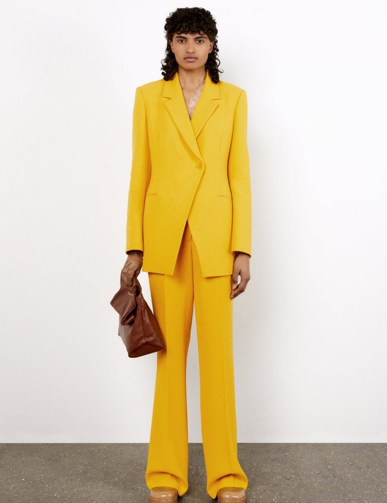 Zara, 16.995/8.495 kr.