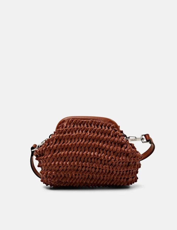 Esprit, 18.995 kr.
