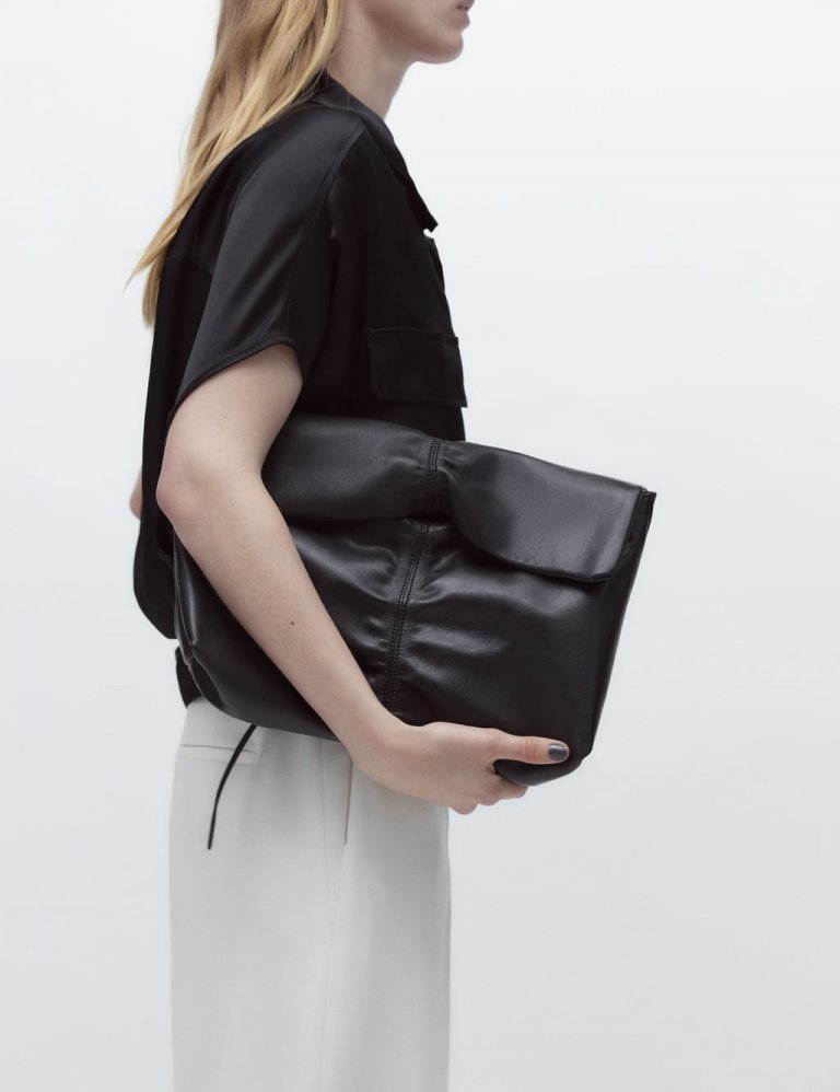 Zara, 19.495 kr.