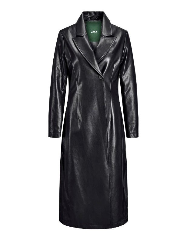 Vero Moda, 19.990 kr.