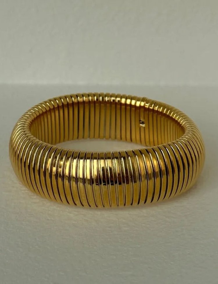 Armband, SIX, 2.495 kr.