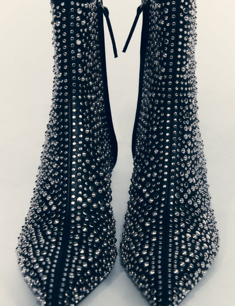 Zara, 25.995 kr.
