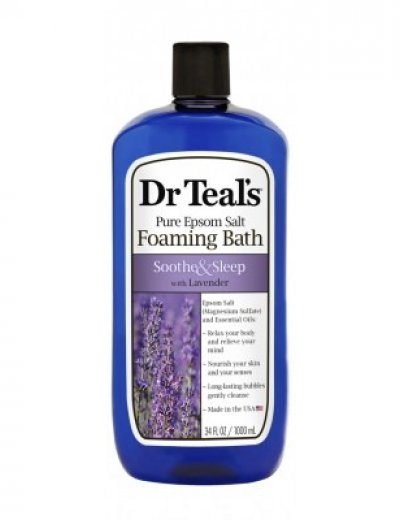 Dr. Teals freyðiböðin breyta venjulegu baði í slökunar spa með því að sameina hreint Epsom salt og dásamlegar ilmkjarnaolíur. Blandan róar huga og líkama og losar um stress. Orkugefandi engifer og leir fríska upp á húðina. Lyfja, 2.660 kr.
