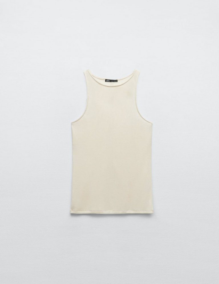 Zara, 2.795 kr.