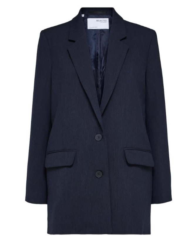 Selected, 29.990 kr.