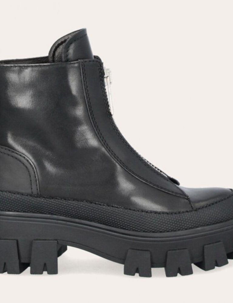GS Skór, 36.995 kr.
