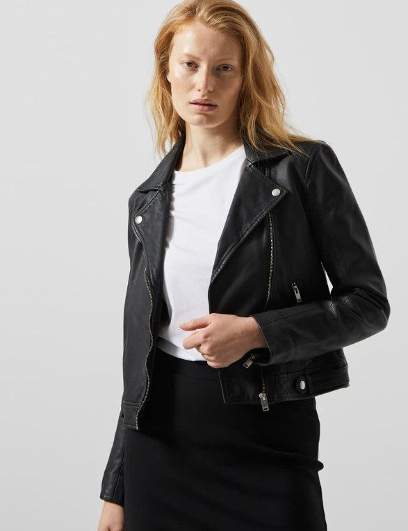 Selected, 39.990 kr.