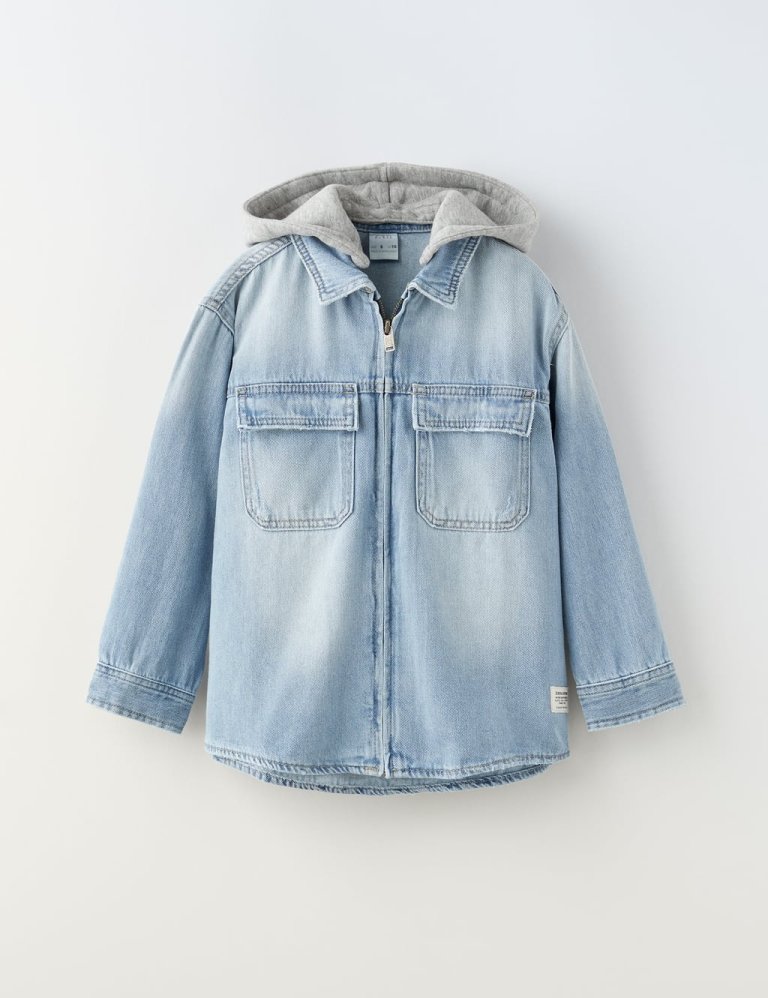 Zara, 4.995 kr.