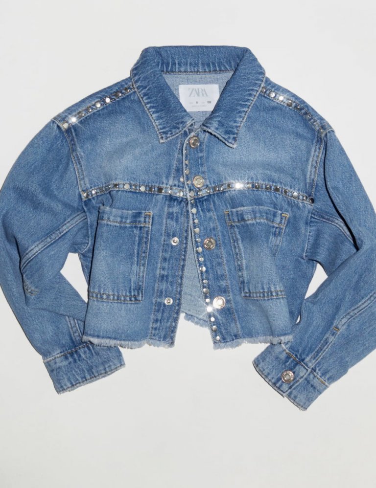 Zara, 4.995 kr.