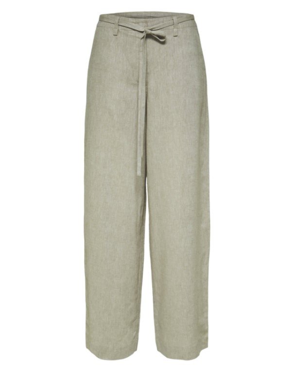 Selected, 15.990 kr.