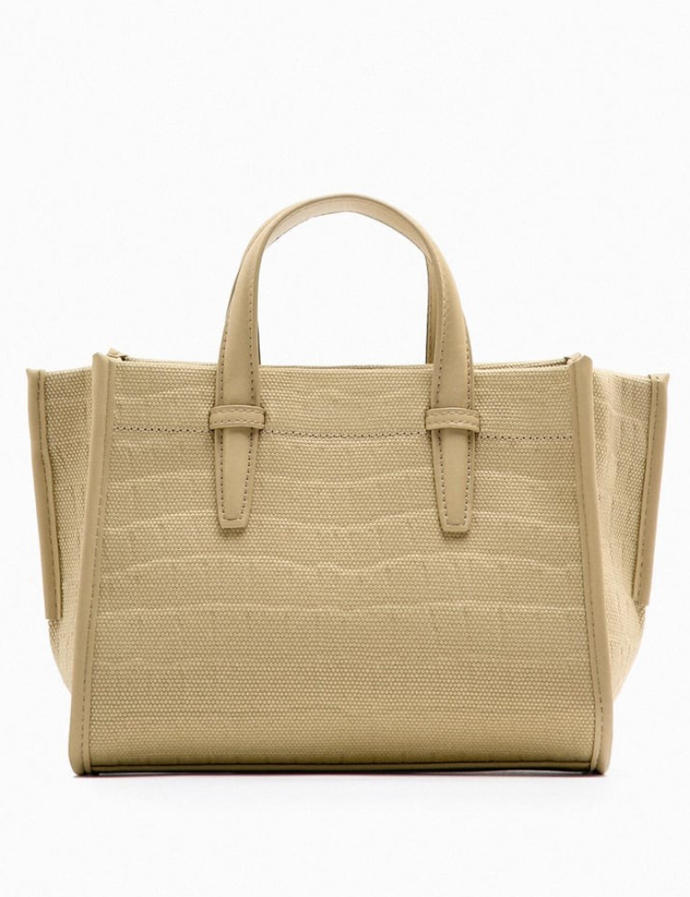 Zara, 5.495 kr.