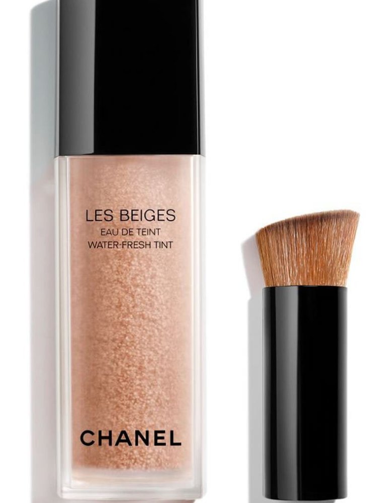 Les Beiges Water-Fresh Tint í lit medium.