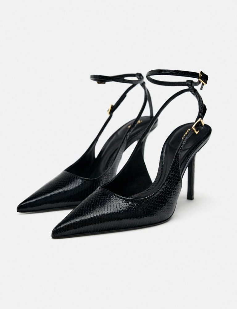 Zara, 6.495 kr.