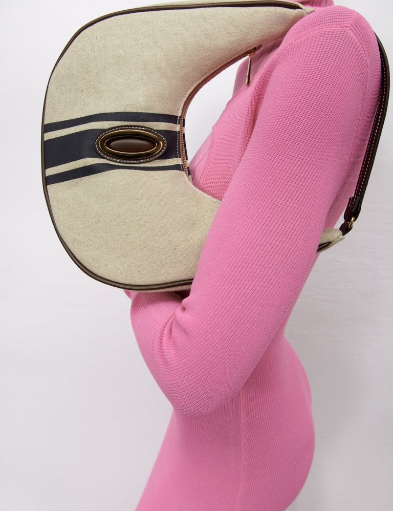 Zara, 6.495 kr.