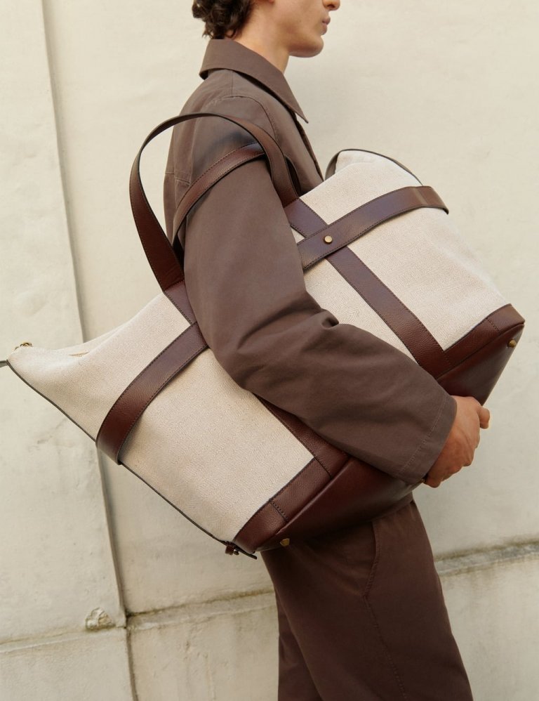 Zara, 6.495 kr.