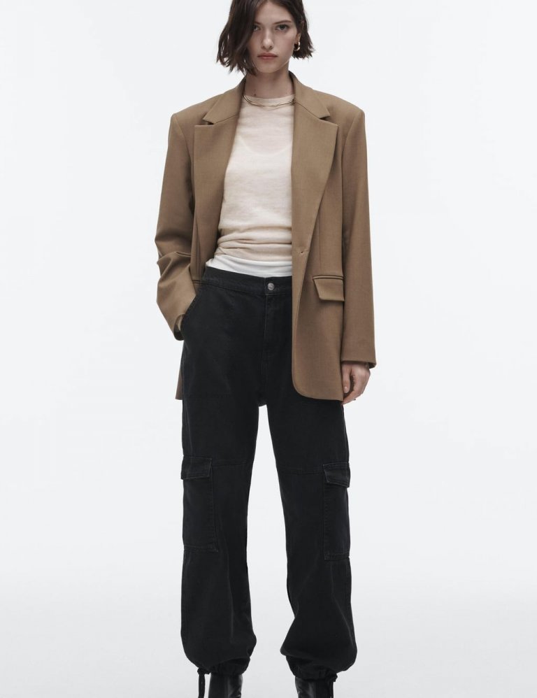 Cargobuzur, Zara, 6.495 kr.