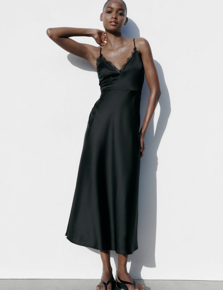 Zara, 6.995 kr.