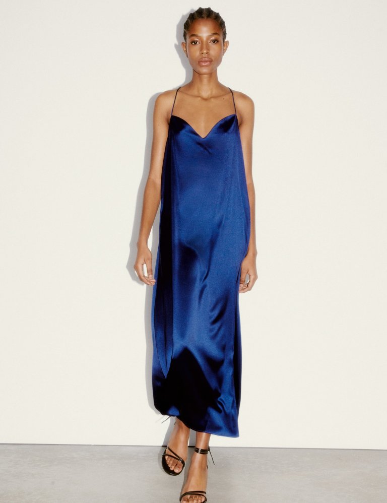 Zara, 7.495 kr.