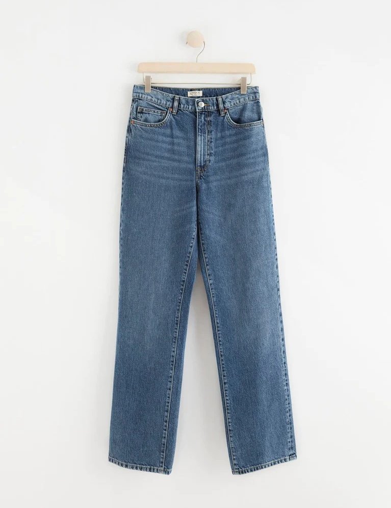 Lindex, 7.999 kr.