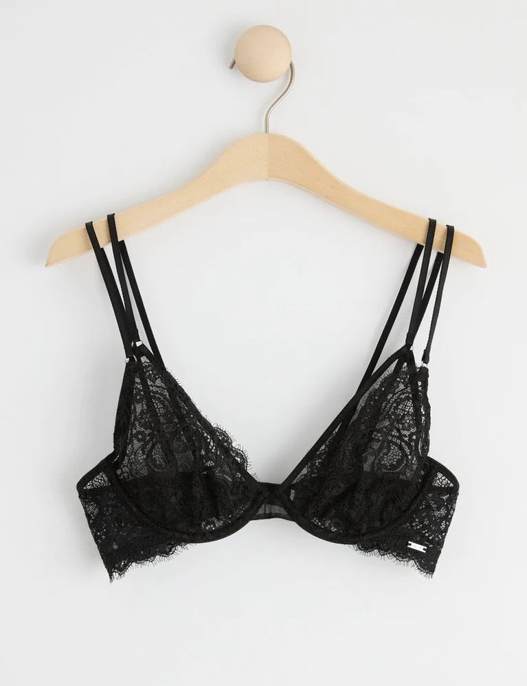 Lindex, 7.999 kr.