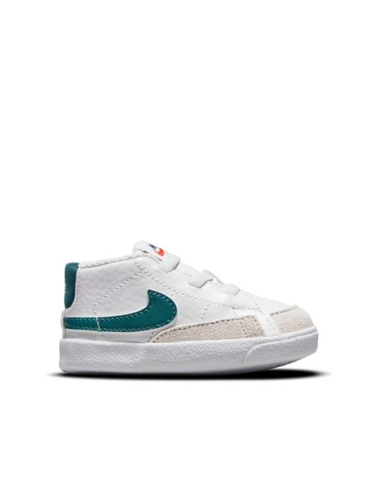 Air, 8.995 kr.