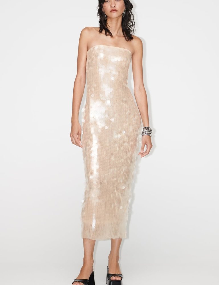 Zara, 8.995 kr.