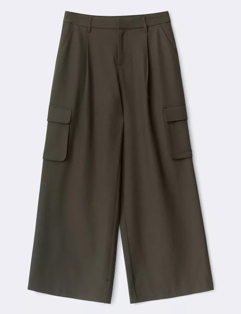 Gina Tricot, 9.195 kr.