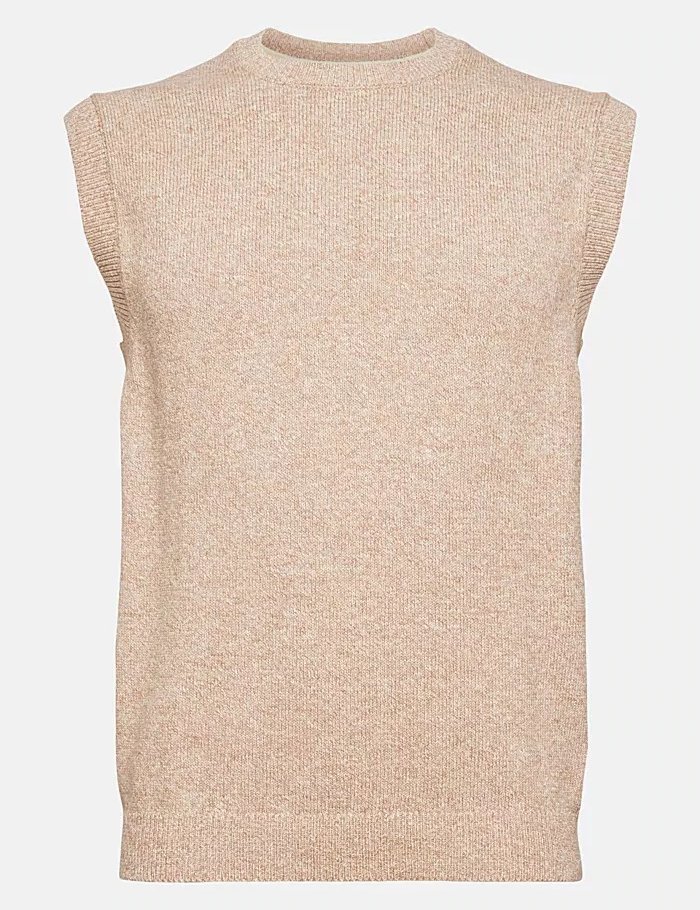 Esprit, 9.995 kr.
