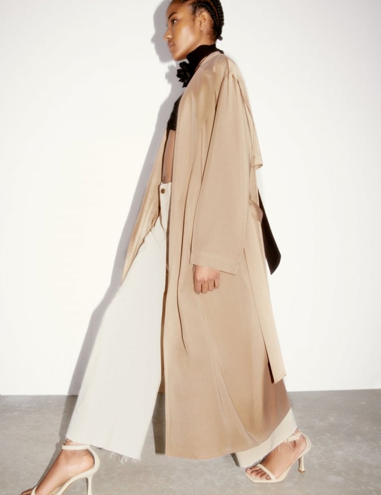 Zara, 9.995 kr.