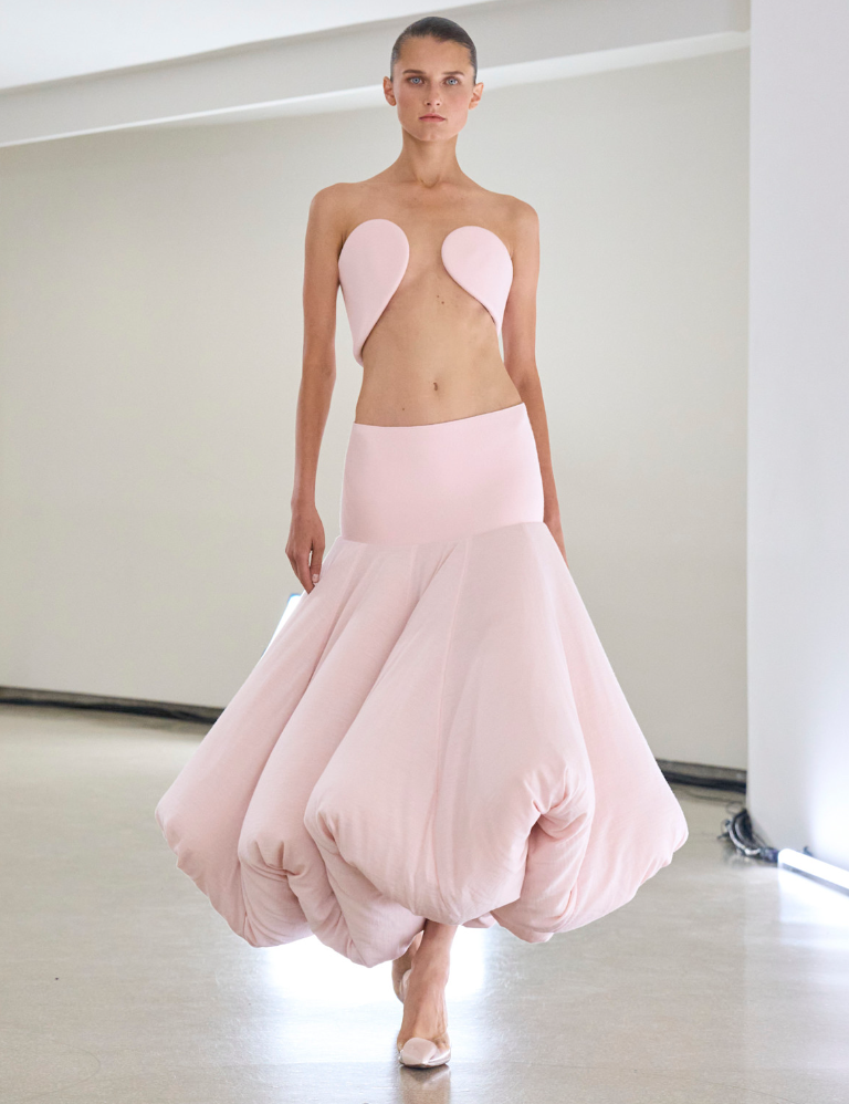 Alaia.