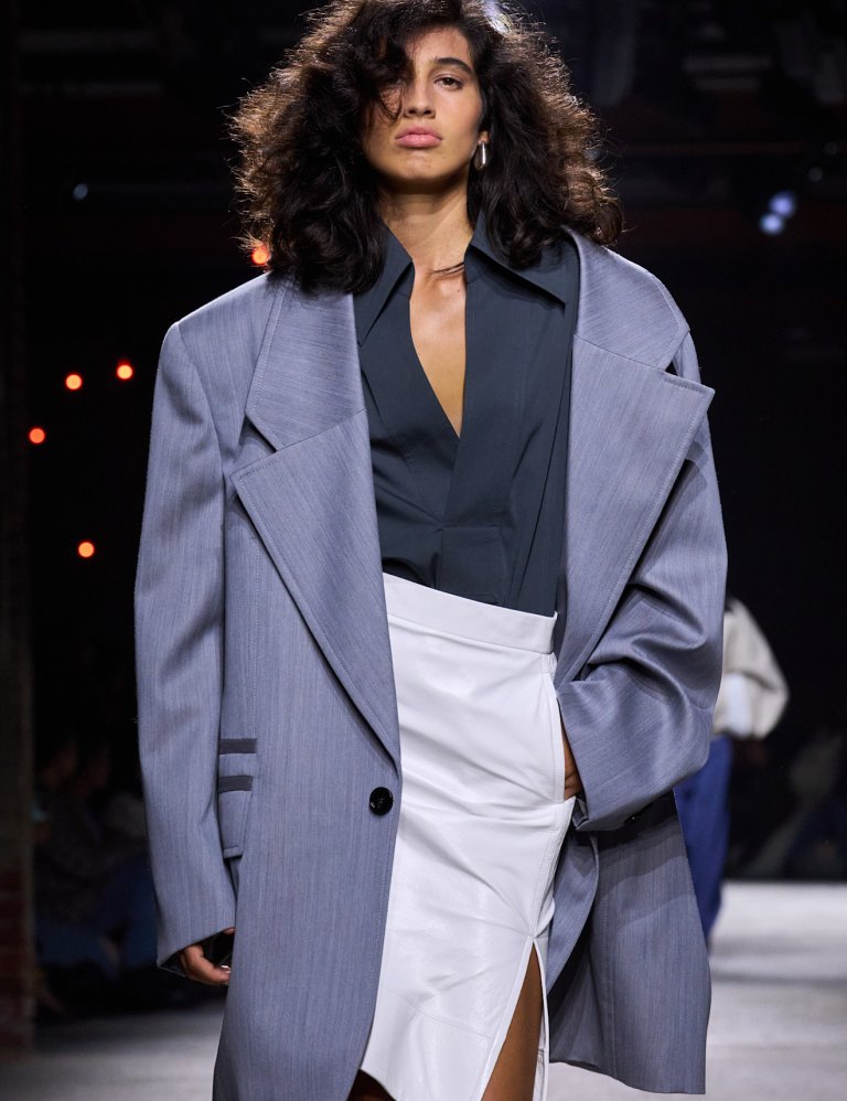 Bottega Veneta.