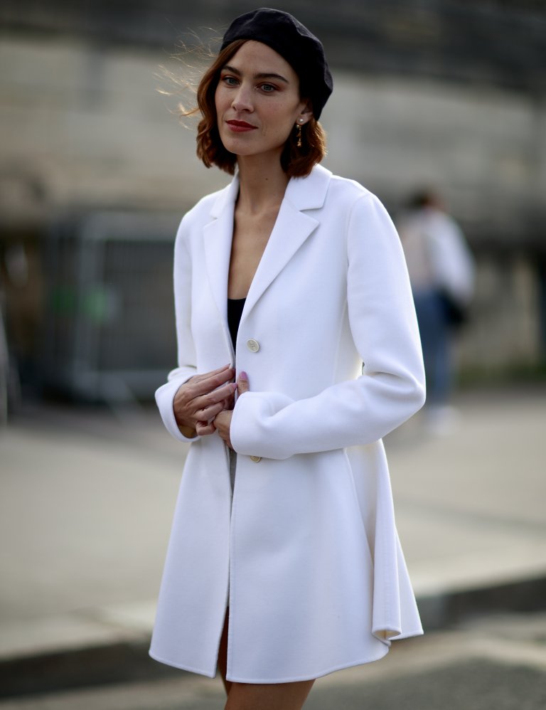 Alexa Chung smart að vanda.