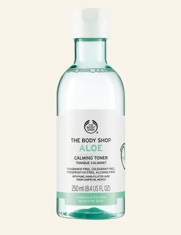Milt andlitsvatn fyrir viðkvæma húð. Hreinsar burtu leifar af farða og önnur óhreinindi og undirbýr húðina fyrir rakakrem. The Body Shop, 2.090 kr.