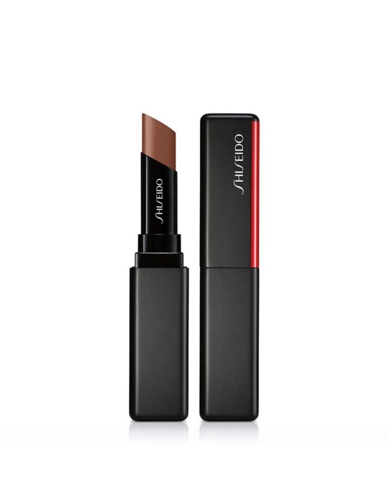 Color Gel Lipbalm frá Shiseido í litnum Juniper er fallega súkkulaðibrúnn litur í anda þess sem Hailey Bieber gerði allt brjálað með fyrir snyrtivörumerkið sitt Rhode. Hagkaup, 5.299 kr.