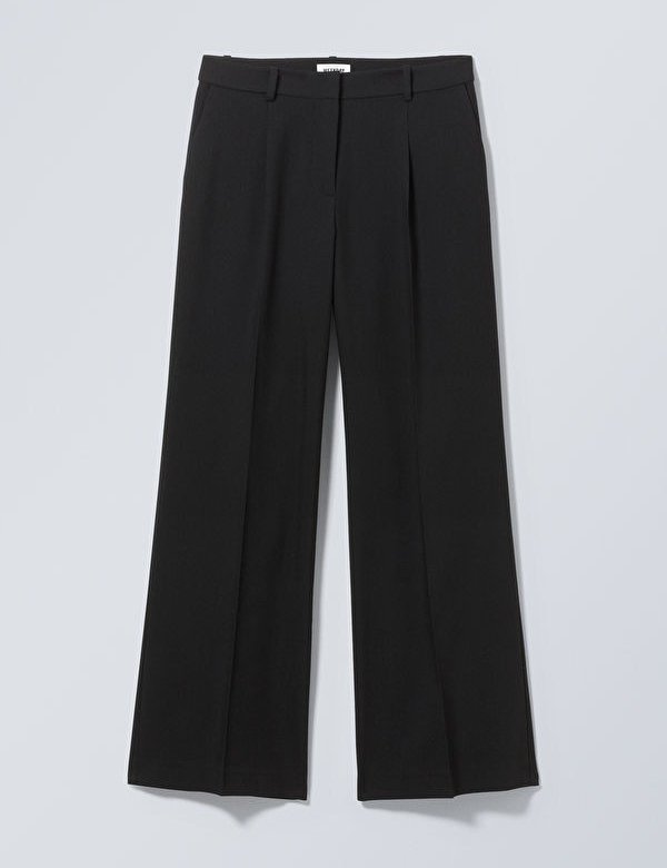 Weekday, Smáralind.