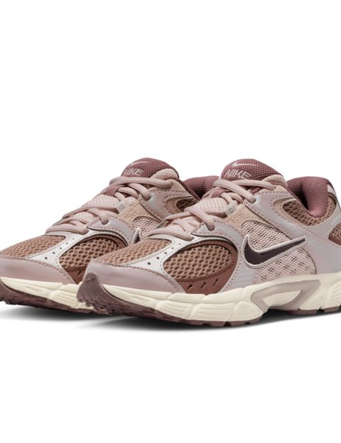 Barnaskór frá Nike, Air, 10.497 kr. 