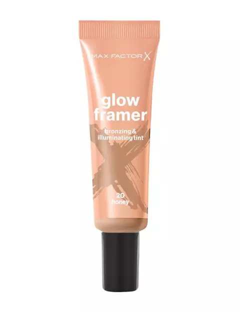 Glow Framer Foundation frá Max Factor gefur fallegan sólkysstan ljóma sem er hannaður til að bera yfir allt andlitið, skyggja eða birta ákveðin svæði. Minnir á Hollywood Flawless Filter frá Charlotte Tilburry. Hagkaup, 3.199 kr.