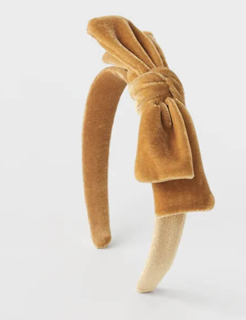 Zara, 1.295 kr.