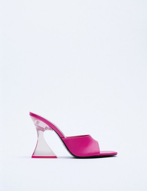 Zara, 8.495 kr.