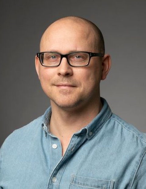 Sverrir Þór Viðarsson innanhússarkitekt. Mynd / Baldur Kristjánsson