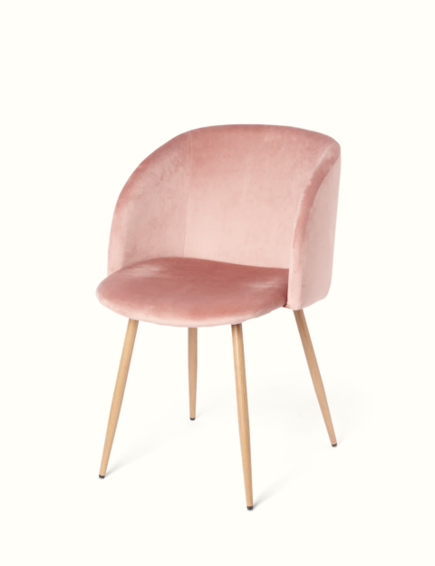 Bleikur velúrstóll með viðarfótum. Søstrene Grene - 14.300 kr. 